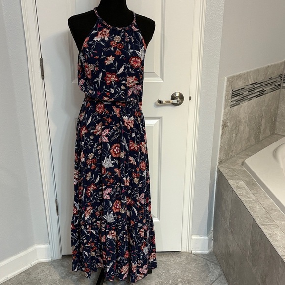 Old navy Floral Halter Maxi Dress - Picture 3 of 3